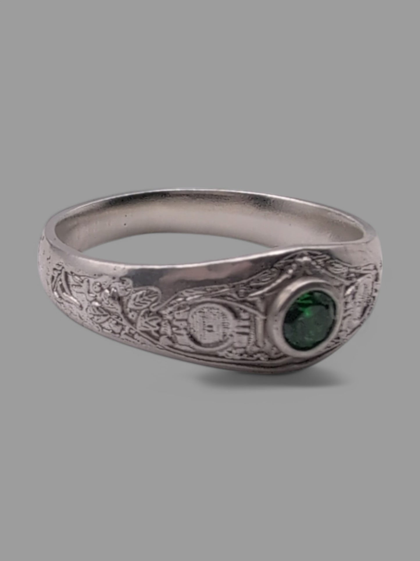 Hobbit Inspired Handmade Silver ring with Gem